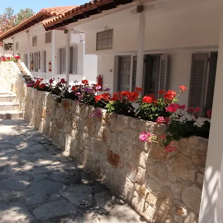 White Suites-2